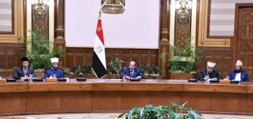 السيسي: يجب الاهتمام بالمساجد لتكون مؤسسات دينية وتربوية وخدمية متكاملة