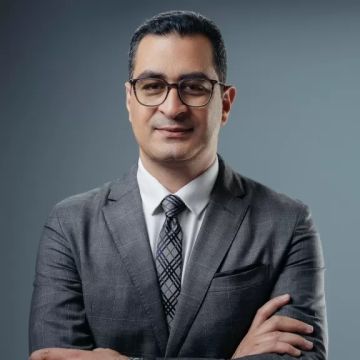 النائب محمود حسين طاهر: المواطن أولا والعمل الميداني أساس الأداء النيابي النائب محمود حسين طاهر: المواطن أولا والعمل الميداني أساس الأداء النيابي