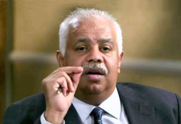 حمدي رزق: ترامب حرك المياه الساكنة في ملف سد إثيوبيا ووعد بحل القضية حمدي رزق: ترامب حرك المياه الساكنة في ملف سد إثيوبيا ووعد بحل القضية