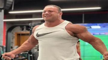 فوضى السلاح داخل صالة جيم بالشيخ زايد وإصابة مديرها وسكان بالمنطقة: الجاني بلطجي وليس رجل أعمال