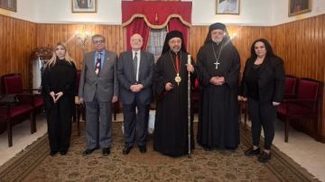 البطريرك إبراهيم إسحق يستقبل الأمين العام لمجلس كنائس الشرق الأوسط البطريرك إبراهيم إسحق يستقبل الأمين العام لمجلس كنائس الشرق الأوسط