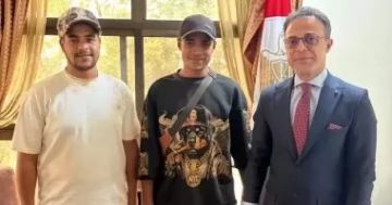 السفارة المصرية فى مالى تنجح فى إعادة مواطنين عالقين على بعد 350 كم من باماكو