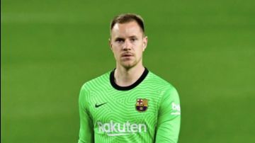 شتيجن يقترب من الرحيل عن برشلونة.. تفاصيل