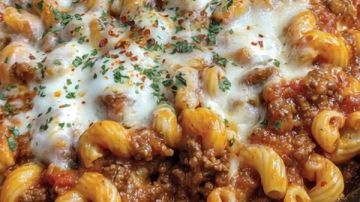 طريقة تحضير مكرونة بولونيز بالموزاريلا والريحان طريقة تحضير مكرونة بولونيز بالموزاريلا والريحان