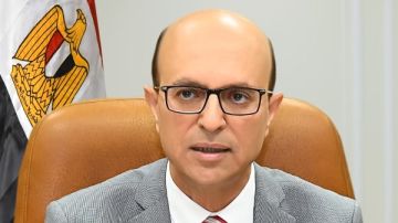 تعيين وندب قيادات بعدد من كليات جامعة أسيوط