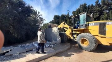 رئيس مدينة القصير يوجه باستمرار الحملات الميدانية لمتابعة التزام سيارات السرفيس بخطوط السير