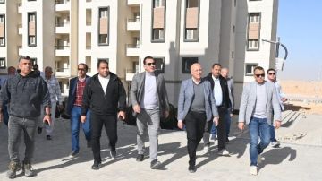 نائب رئيس المجتمعات العمرانية يتابع أعمال المرافق بمدينتي العاشر والحدائق نائب رئيس المجتمعات العمرانية يتابع أعمال المرافق بمدينتي العاشر والحدائق