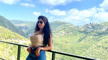 30 صورة لإيمان الزيدي تثير الجدل بعد إعلان انفصالها عن محمد عبد المنصف