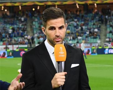 فابريجاس يعلق على أنباء خلافة ماريسكا في تشيلسي بعد قرار الإقالة