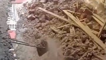 محافظة الجيزة تزيل 5 حالات بناء مخالف بحي الهرم