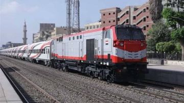 مصرع شاب وإصابة آخر في اصطدام قطار بهما بأسيوط