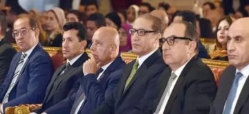 وزير قطاع الأعمال: الوزارة تنفذ 157 مشروعا استثماريا بقيمة تصل إلى 184 مليار جنيه وزير قطاع الأعمال: الوزارة تنفذ 157 مشروعا استثماريا بقيمة تصل إلى 184 مليار جنيه