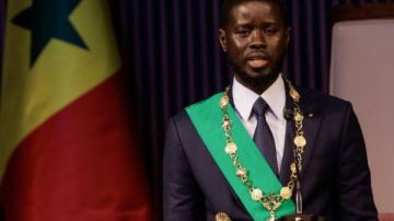 75 مليون فرانك وقطعة أرض.. كيف كافأ رئيس السنغال لاعبي المنتخب بعد التتويج ببطولة أفريقيا؟ 75 مليون فرانك وقطعة أرض.. كيف كافأ رئيس السنغال لاعبي المنتخب بعد التتويج ببطولة أفريقيا؟