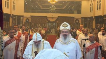 الأنبا أباكير أسقف الدول الإسكندنافية يصل الإمارات ضمن جولته الرعوية بالخليج