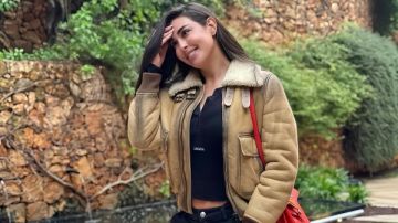 بالكاجوال...ياسمين صبري تخطف الأنظار في أسبانيا