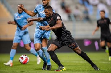 بخماسية .. الخلود يفاجئ الفتح في دوري روشن السعودي