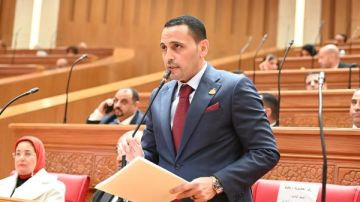 برلماني يطالب بمراجعة آليات قرار فرض رسوم جمركية على الهواتف المحمولة