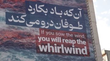 بيان رئاسي مصري يوضح تفاصيل اتصال السيسي وبزشكيان بيان رئاسي مصري يوضح تفاصيل اتصال السيسي وبزشكيان