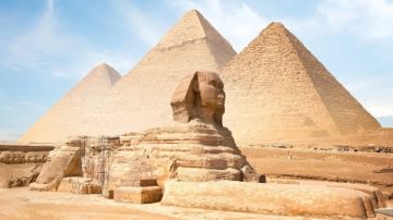 لغز الأهرامات يكشف من جديد.. باحثون فرنسيون يزعمون سرا مائيا مذهلا وراء بناء صروح مصر الخالدة