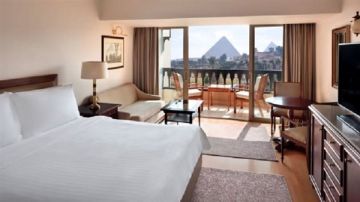 مجدي شاكر: 15 ألف غرفة فندقية جديدة بمحيط الأهرامات فيديو