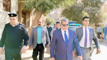 مدير أمن أسيوط يتفقد الخدمات الأمنية بمحيط لجان انتخابات مجلس النواب