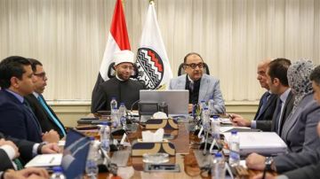 وزيرا الأوقاف وقطاع الأعمال يبحثان تعظيم العائد من الأصول