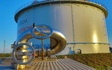 ارتفاع أسعار النفط طفيفا مع تراجع حدة التوترات الجيوسياسية ارتفاع أسعار النفط طفيفا مع تراجع حدة التوترات الجيوسياسية