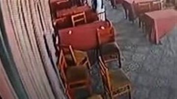 القبض على المتهم بإشعال النيران في مطعم بأسوان