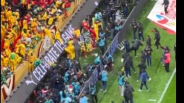 تفاصيل مشاجرة جماهير السنغال مع الامن المغربي بالفيديو