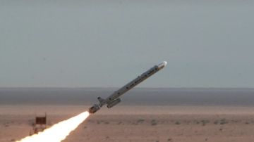 تقارير أمريكية: طهران تمتلك نحو ألفي صاروخ باليستي متوسط المدى