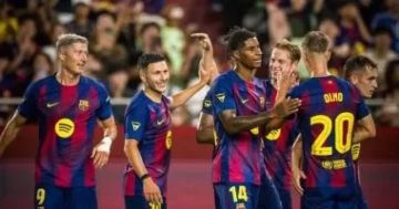 لامين يامال يقود هجوم برشلونة أمام ريال سوسيداد فى الليجا