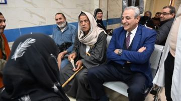 محافظ الغربية يتفقد إحدى العيادات بكفر الزيات لضبط الخدمة وتيسير العلاج