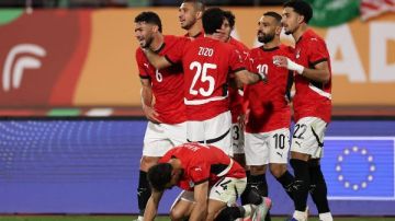 الجزائري غربال يدير مباراة منتخب مصر وكوت ديفوار