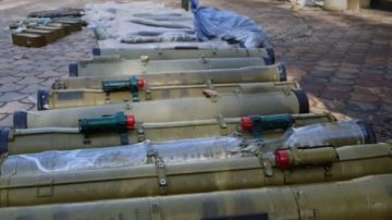 صواريخ وذخيرة.. قوات الأمن السورية تحبط تهريب شحنة أسلحة إلى لبنان