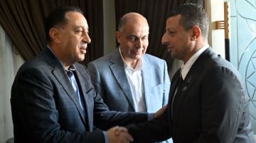 رئيس الوزراء يسلم عقود وحدات سكنية بالمنيا.. ويرحب بنواب البرلمان