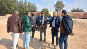 رئيس جهاز مدينة الشروق يتفقد أعمال المرافق والطرق بمنطقتى الرابية والزهرة.. صور