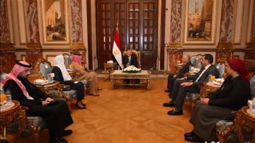 رئيس مجلس الشيوخ يستقبل سفير السعودية ويؤكد تطابق الرؤى تجاه الأمن الإقليمي رئيس مجلس الشيوخ يستقبل سفير السعودية ويؤكد تطابق الرؤى تجاه الأمن الإقليمي