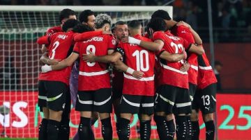 عبدالحميد بسيوني: زيزو وتريزيجيه لم يقدما الأفضل في كأس الأمم الأفريقية عبدالحميد بسيوني: زيزو وتريزيجيه لم يقدما الأفضل في كأس الأمم الأفريقية