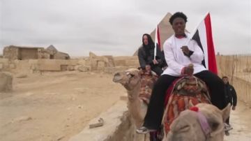 نجاح زيارة اليوتيوبر العالمي سبيد للأهرامات والمتحف المصري الكبير