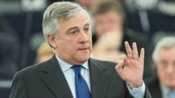 وزير خارجية إيطاليا يقترح إدراج الحرس الثوري الإيراني على قائمة الإرهاب