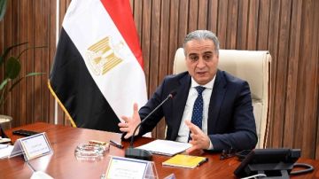 استعدادا لرمضان.. اجتماع موسع بجهاز حماية المستهلك لتشديد الرقابة وضمان توافر السلع استعدادا لرمضان.. اجتماع موسع بجهاز حماية المستهلك لتشديد الرقابة وضمان توافر السلع