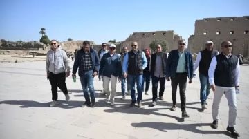 الأمين العام للمجلس الأعلى للآثار يتفقد عددا من المشروعات بالأقصر