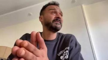 بتمر بظروف صحية صعبة إبراهيم سعيد يطلب الدعاء لوالدته وشقيقته