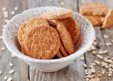 طريقة عمل بسكويت الشوفان زى المحلات