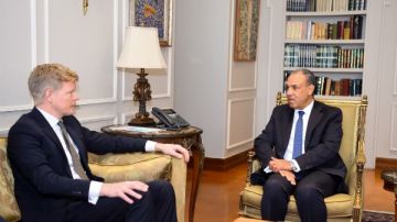 وزير الخارجية يؤكد دعم مصر لوحدة اليمن خلال لقائه المبعوث الأممي