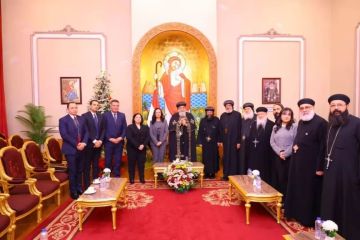 وزيرة التضامن تزور الكاتدرائية المرقسية وتهنئ البابا تواضروس بعيد الميلاد