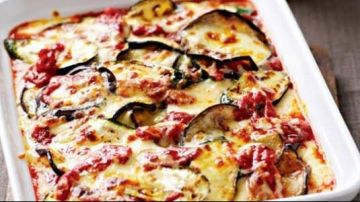 زي المطاعم.. طريقة عمل المسقعة بالبشاميل بطعم لا يقاوم