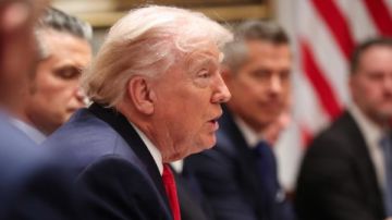 سفر الأمريكيين لكاراكاس.. ترامب يكشف تفاصيل أول اتصال برئيسة فنزويلا سفر الأمريكيين لكاراكاس.. ترامب يكشف تفاصيل أول اتصال برئيسة فنزويلا