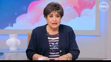 سناء منصور: لا فرق بين قيادة المرأة والرجل.. وسيدة كانت سببا في انتشار السيارة