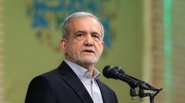 رئيس إيران: يجب الاستماع لمطالب المحتجين لمنع إثارة الفتنة وتقسيم الوطن